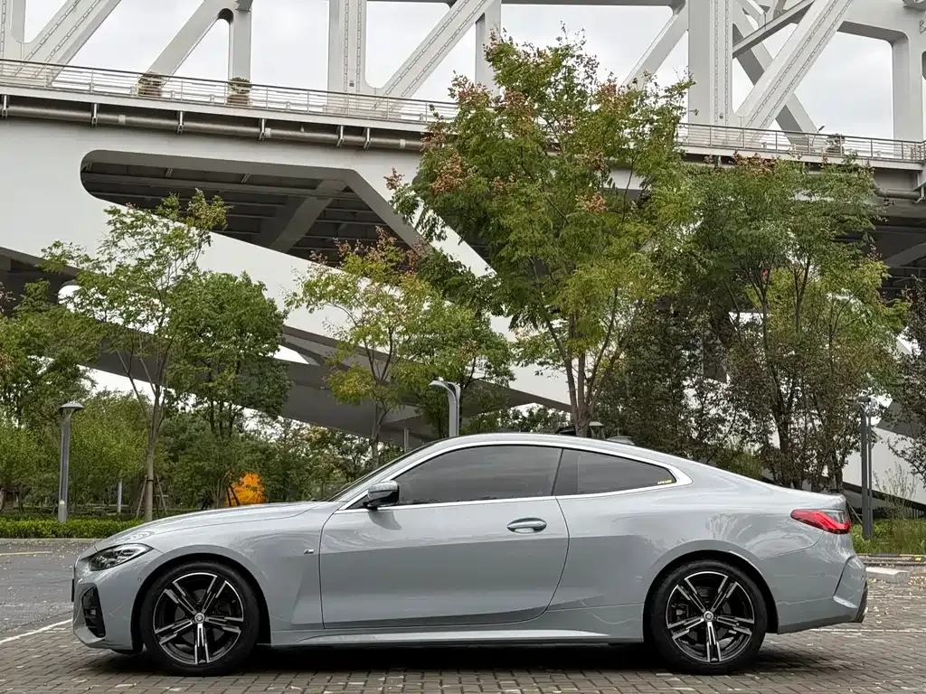 BMW 4 Series 2023 из CN, фото 4