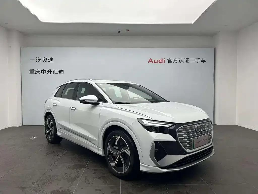Audi Q4 e-tron — фото 2