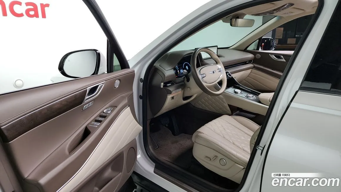 Genesis GV80 — фото 10