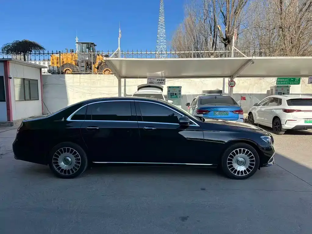 Mercedes-Benz E-Class 2023 из CN, фото 2