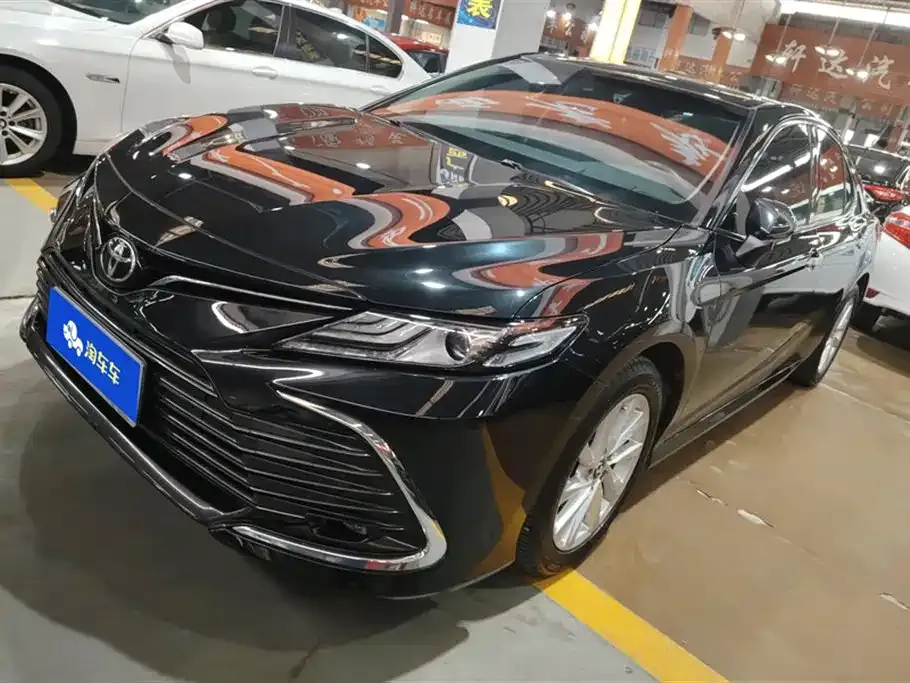 Toyota Camry 2022 из CN, фото 1