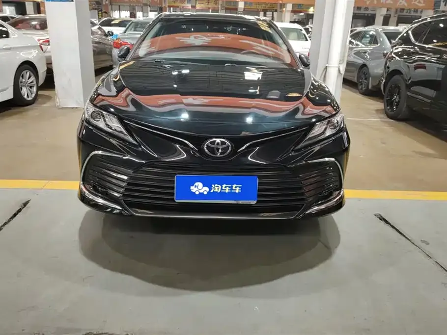 Toyota Camry 2022 из CN, фото 2