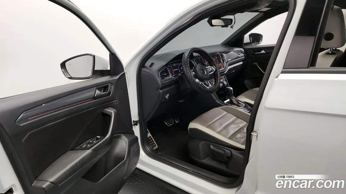 Volkswagen T-Roc 2021 из KR, фото 10