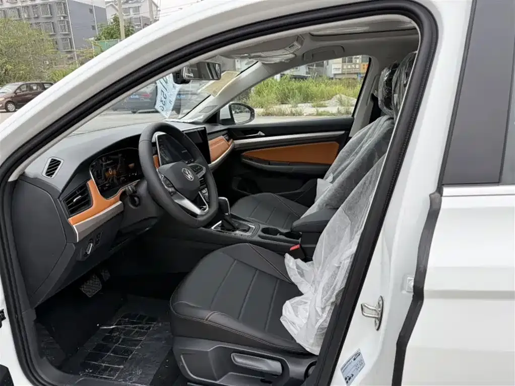Volkswagen Bora 2025 из CN, фото 9