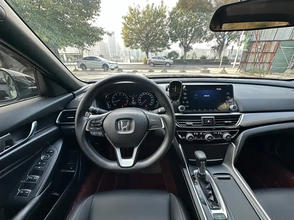 Honda Inspire 2023 из CN, фото 6