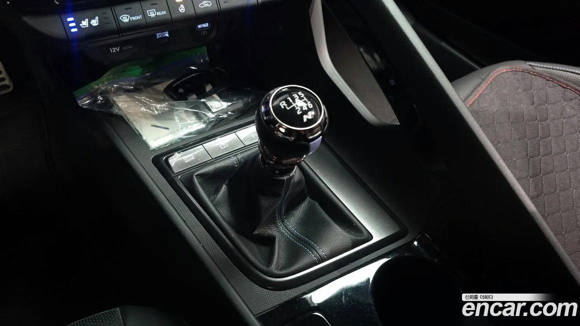 Hyundai AVANTE — фото 9