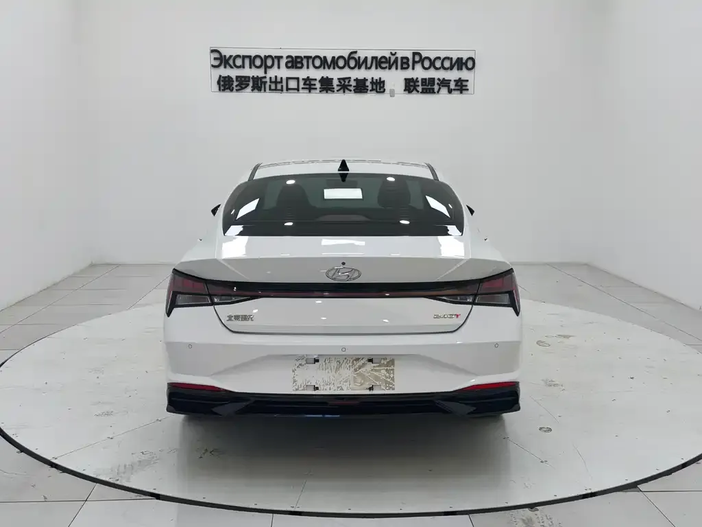 Hyundai Elantra 2022 из CN, фото 5