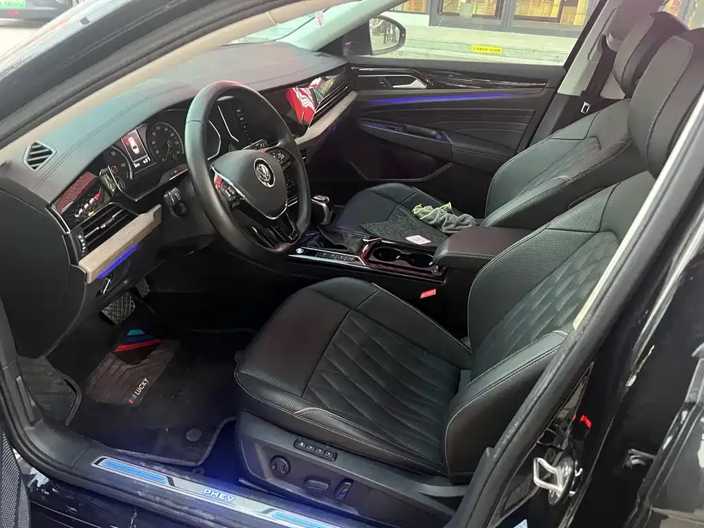 Volkswagen Passat New Energy 2021 из CN, фото 2