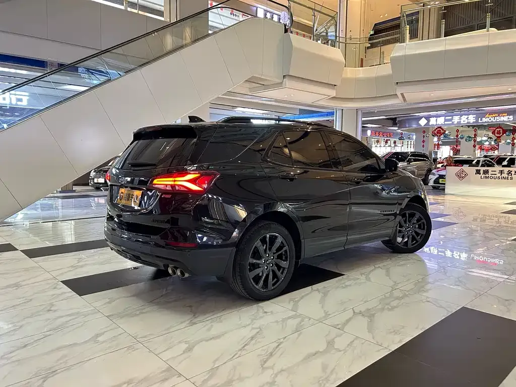 Chevrolet Equinox 2022 из CN, фото 9