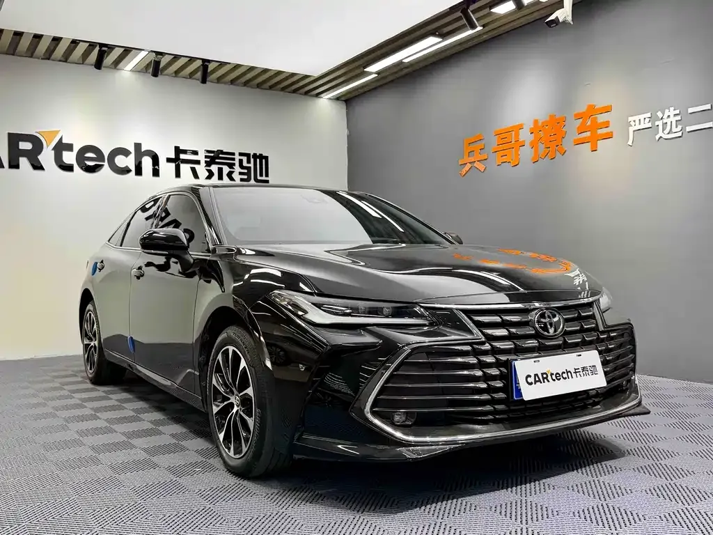 Toyota Avalon 2023 из CN, фото 3