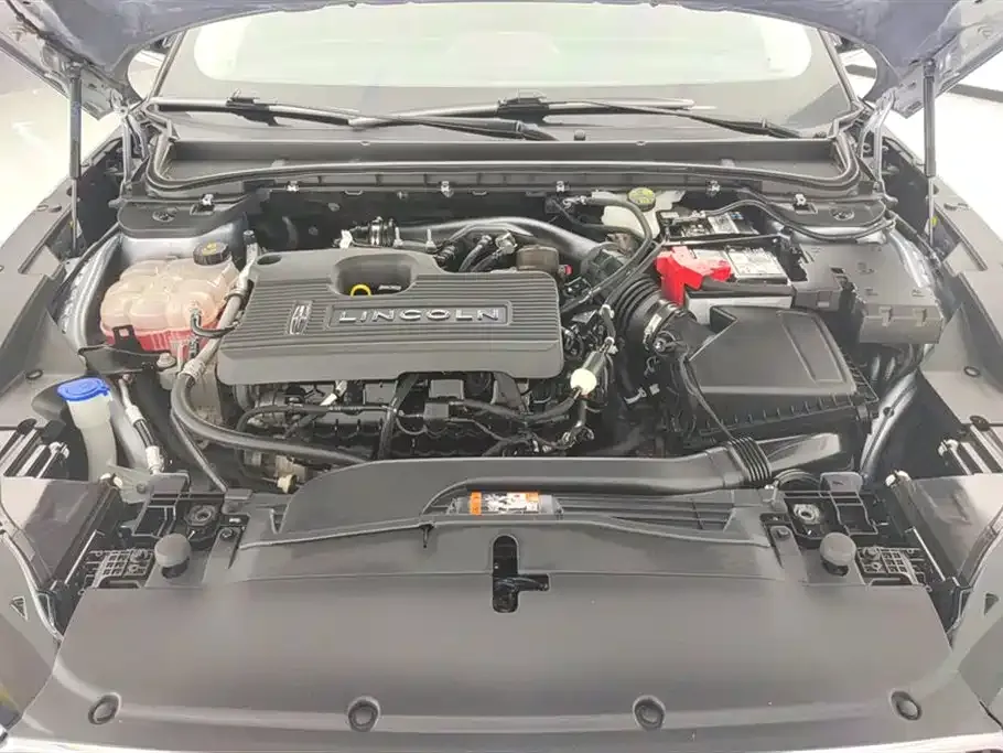 Lincoln Z 2022 из CN, фото 10