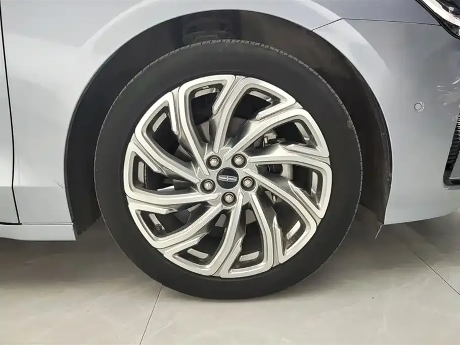 Lincoln Z 2022 из CN, фото 6