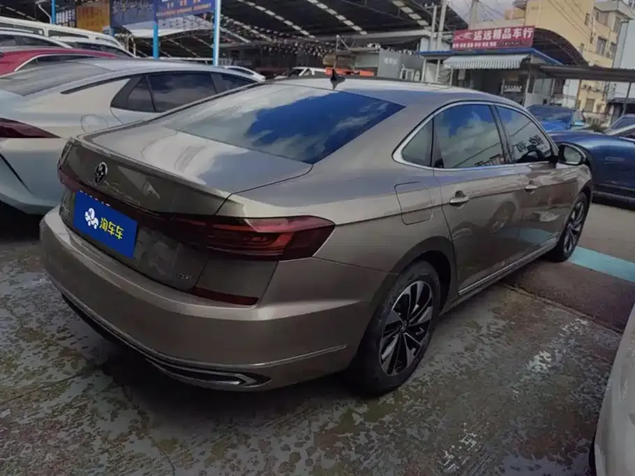 Volkswagen Passat 2021 из CN, фото 3