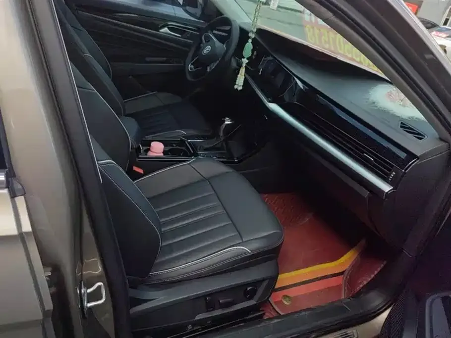 Volkswagen Passat 2021 из CN, фото 8