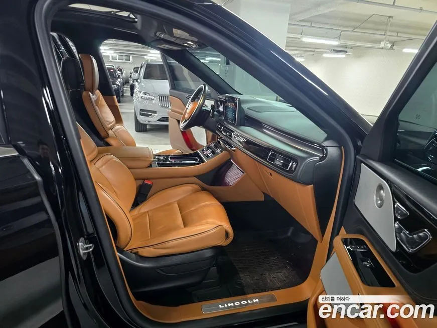 Lincoln Aviator — фото 10