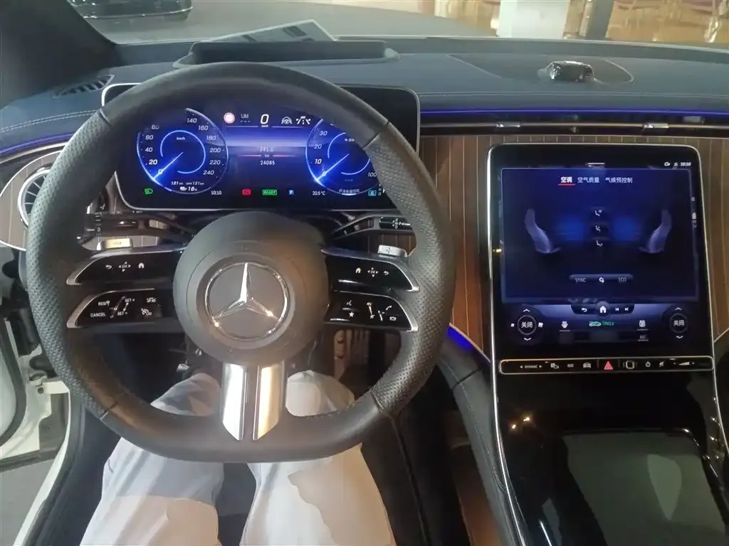 Mercedes-Benz EQE 2023 из CN, фото 10