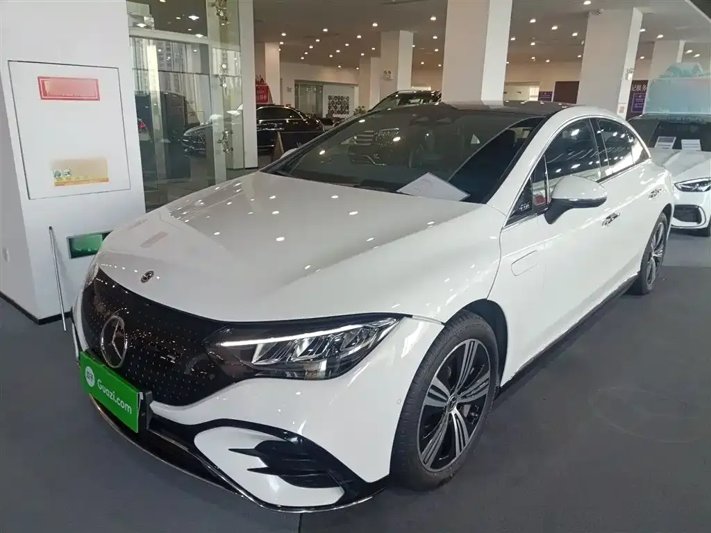 Mercedes-Benz EQE 2023 из CN, фото 2