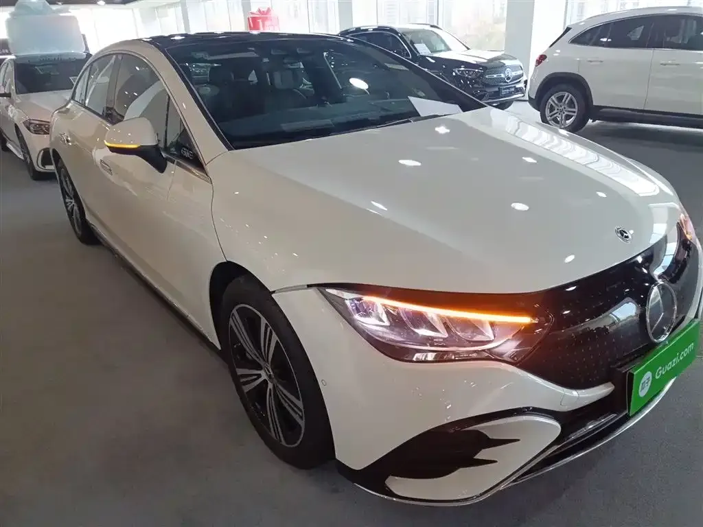 Mercedes-Benz EQE 2023 из CN, фото 4