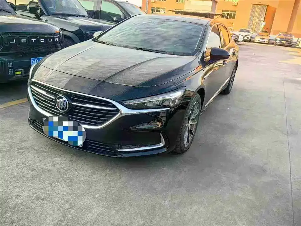 Buick LaCrosse 2023 из CN, фото 1