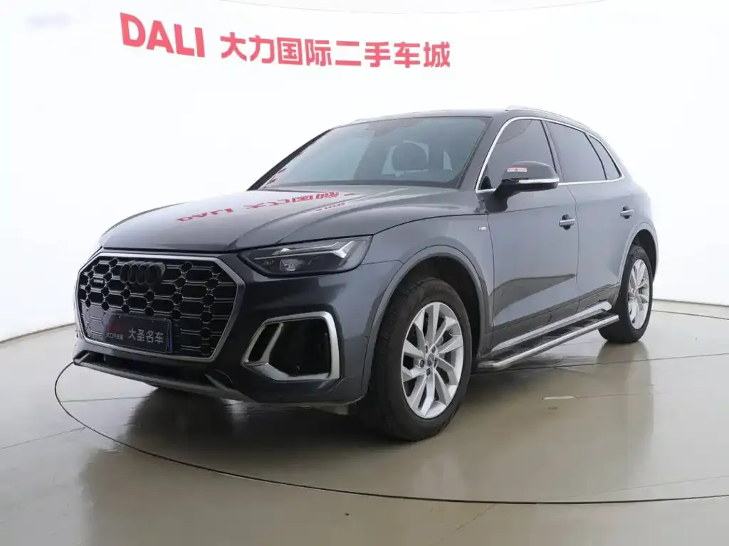Audi Q5L 2021 из CN, фото 1