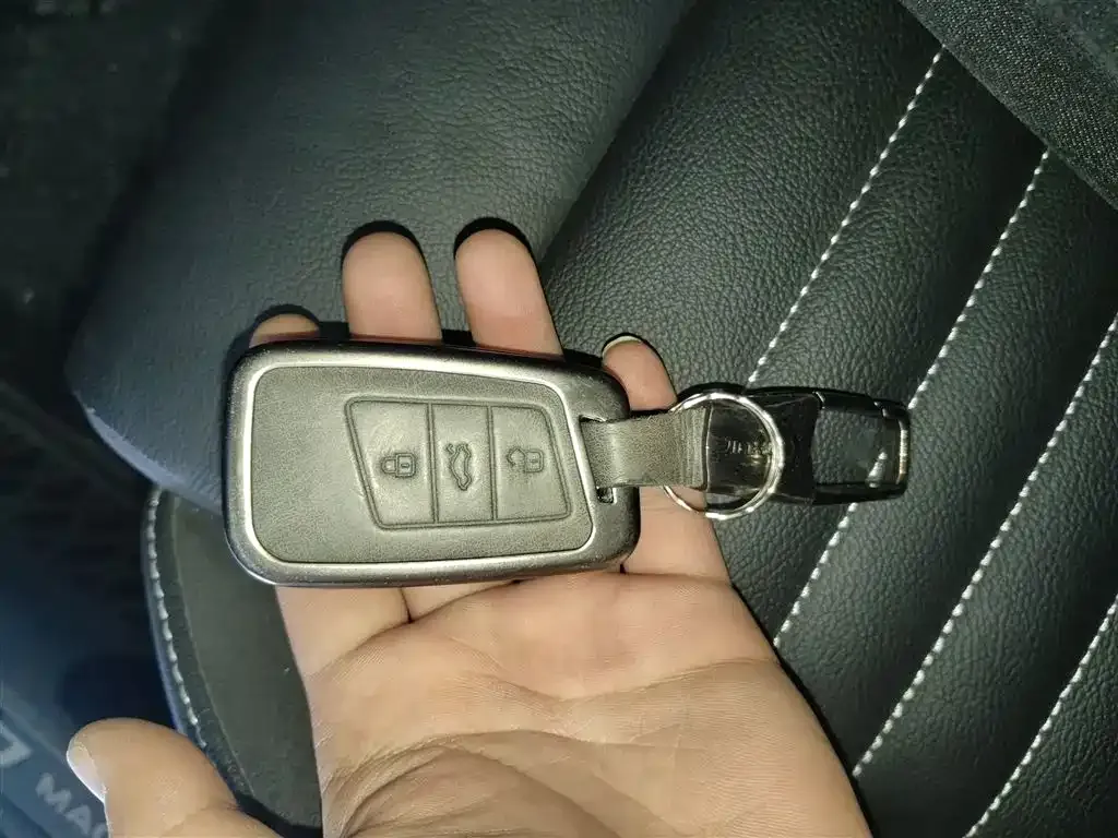 Volkswagen Magotan 2021 из CN, фото 9