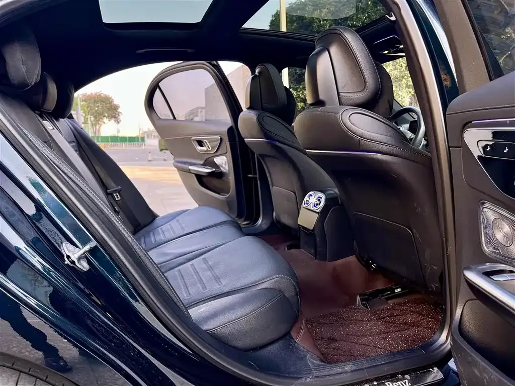 Mercedes-Benz C-Class 2023 из CN, фото 10