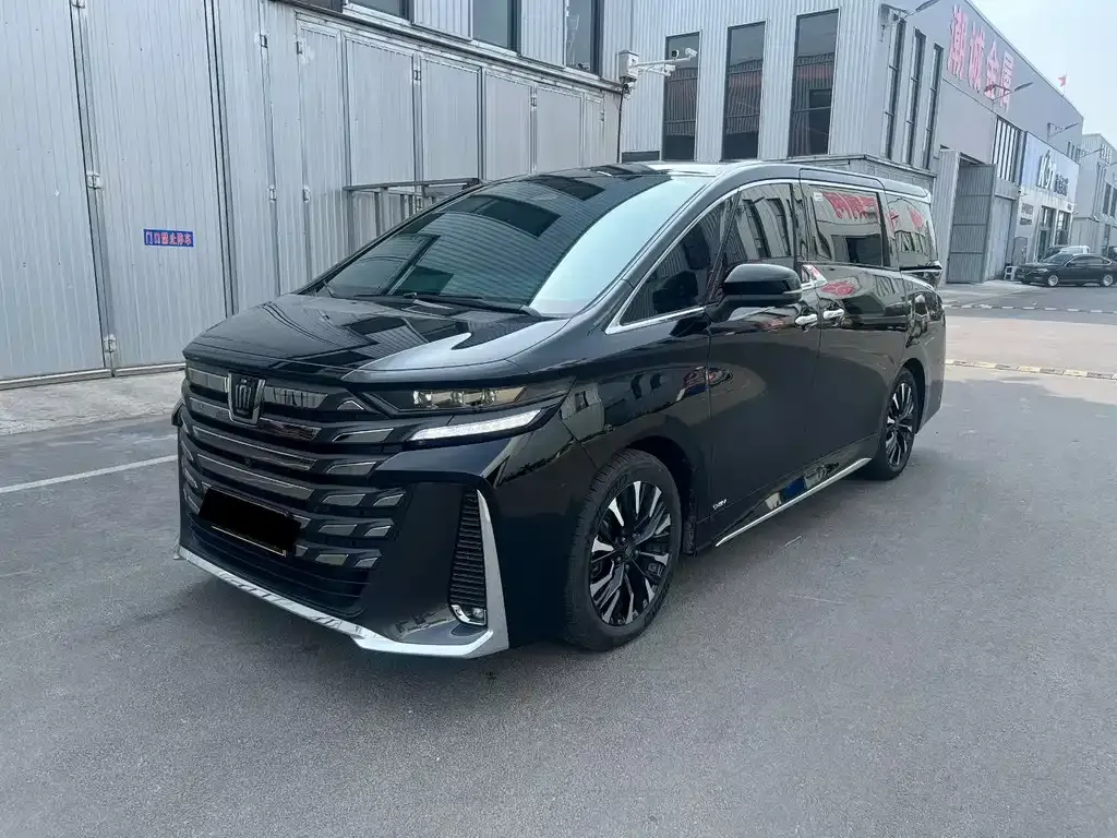Toyota Vellfire 2024 из CN, фото 2
