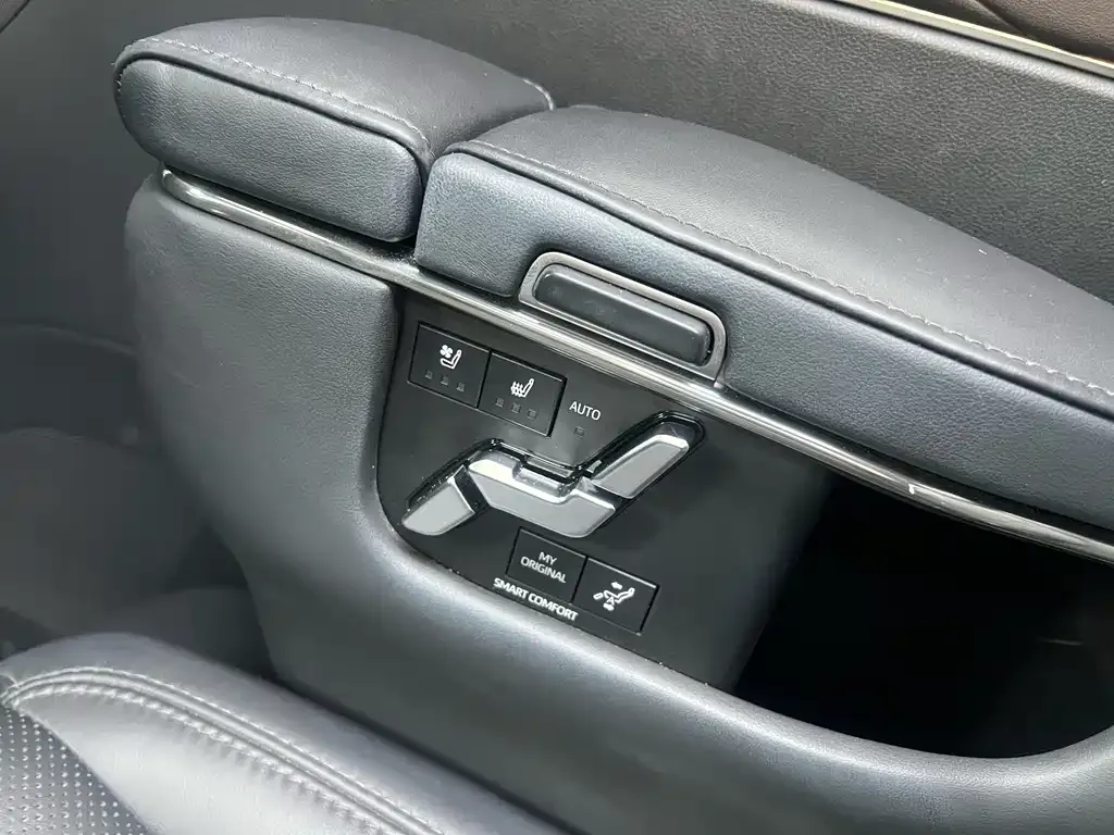 Toyota Vellfire 2024 из CN, фото 6