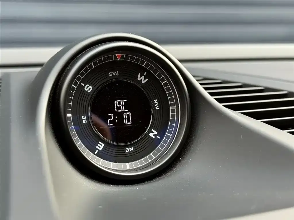 Porsche Macan EV 2025 из CN, фото 6