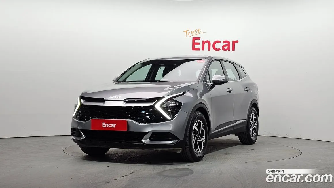 Kia Sportage — фото 1