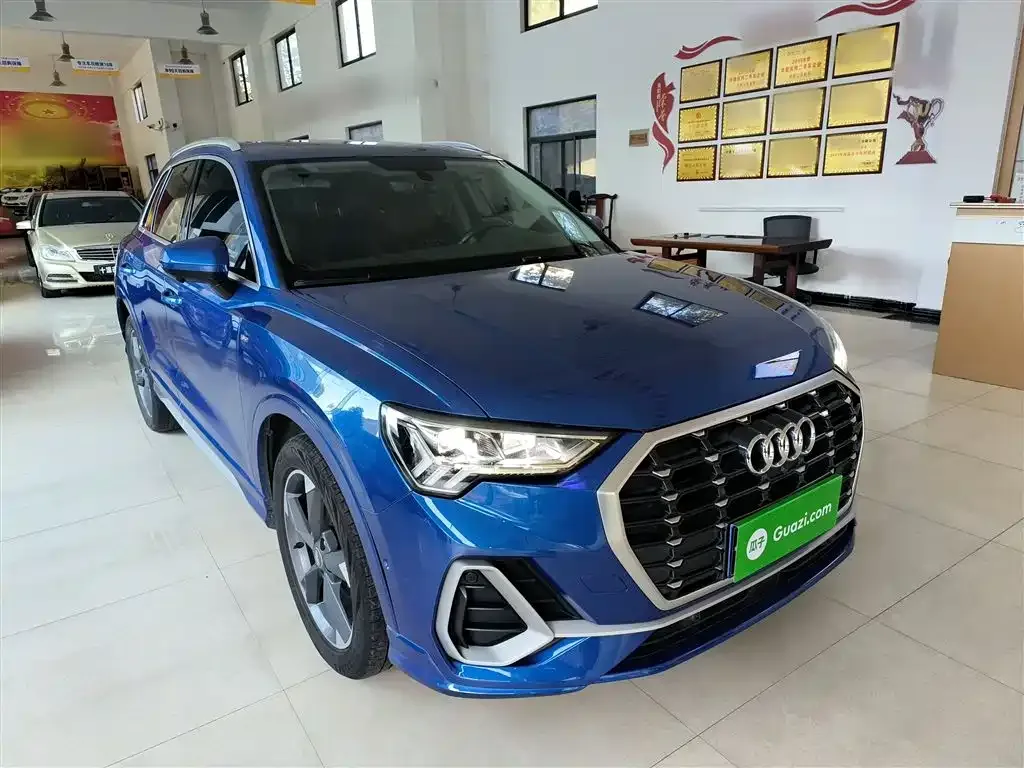 Audi Q3 2021 из CN, фото 4