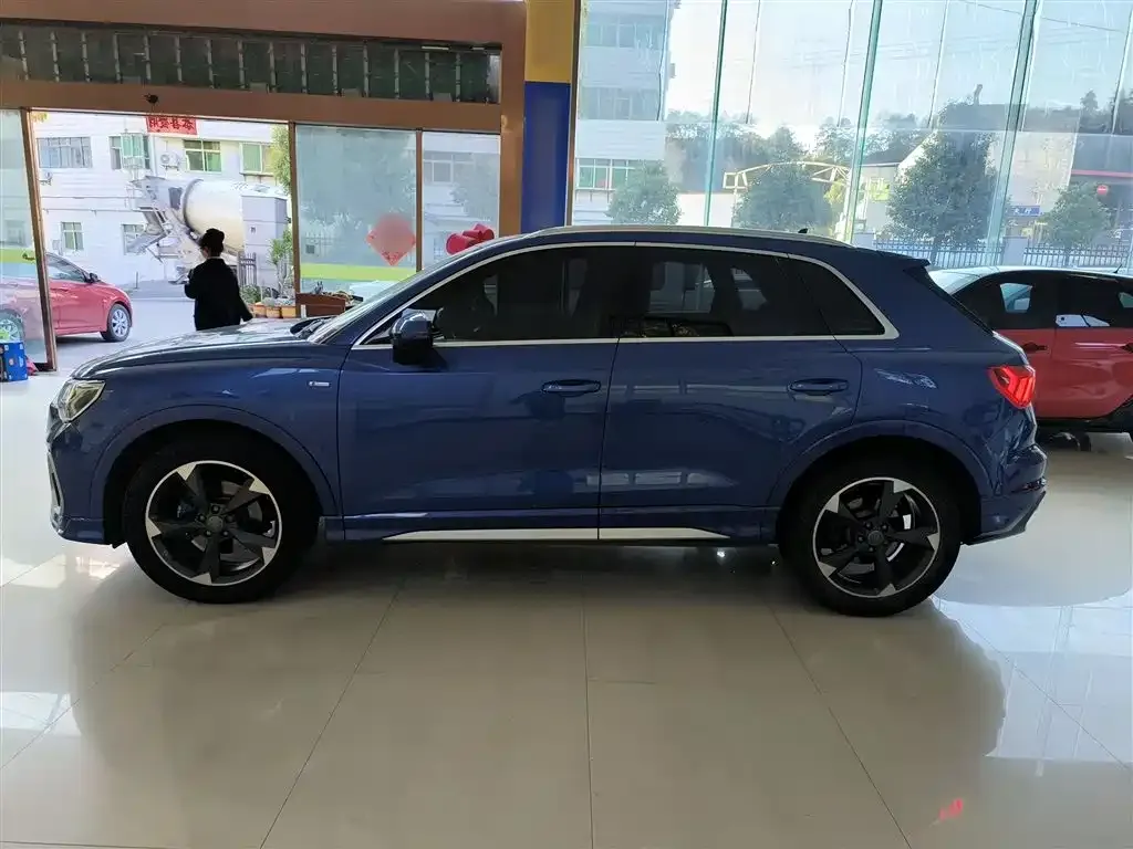 Audi Q3 2021 из CN, фото 5