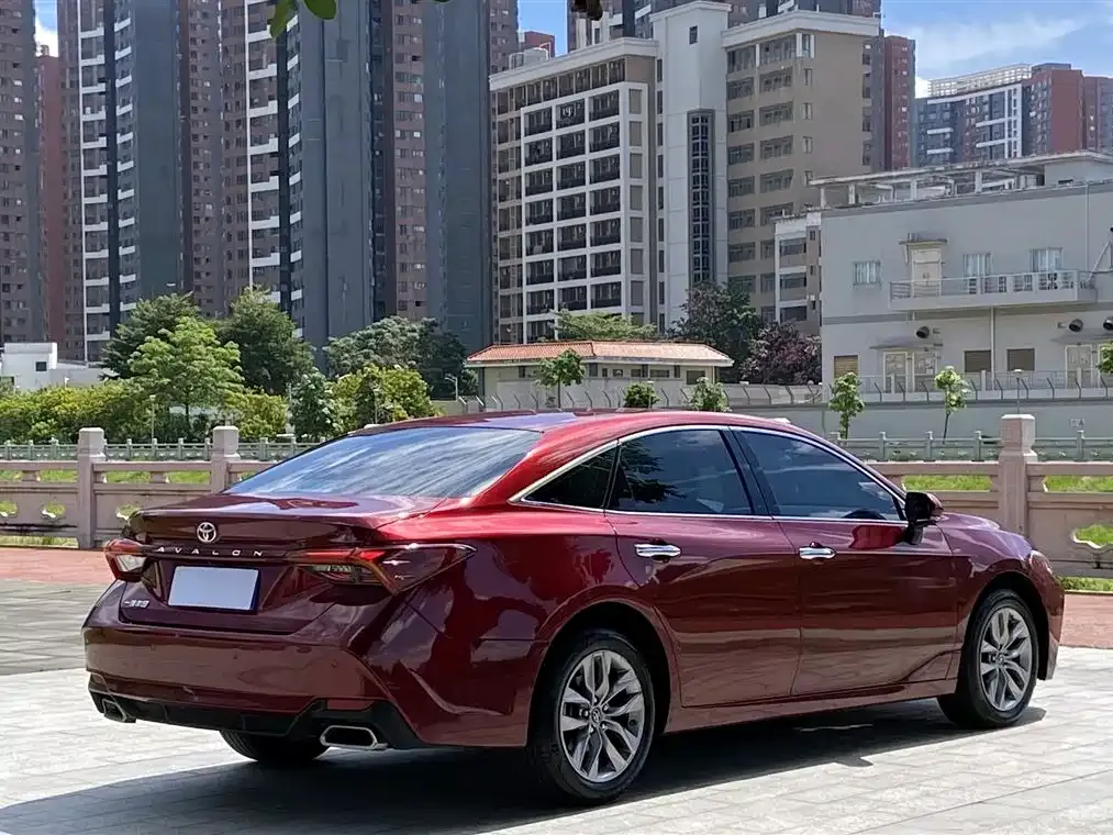Toyota Avalon 2022 из CN, фото 7