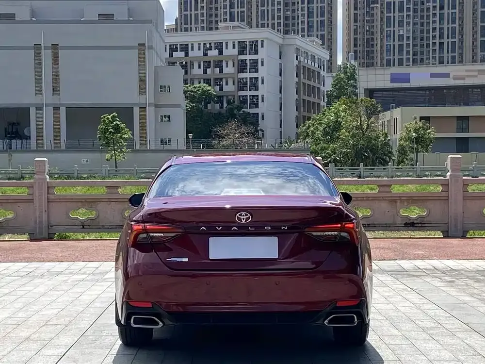 Toyota Avalon 2022 из CN, фото 8