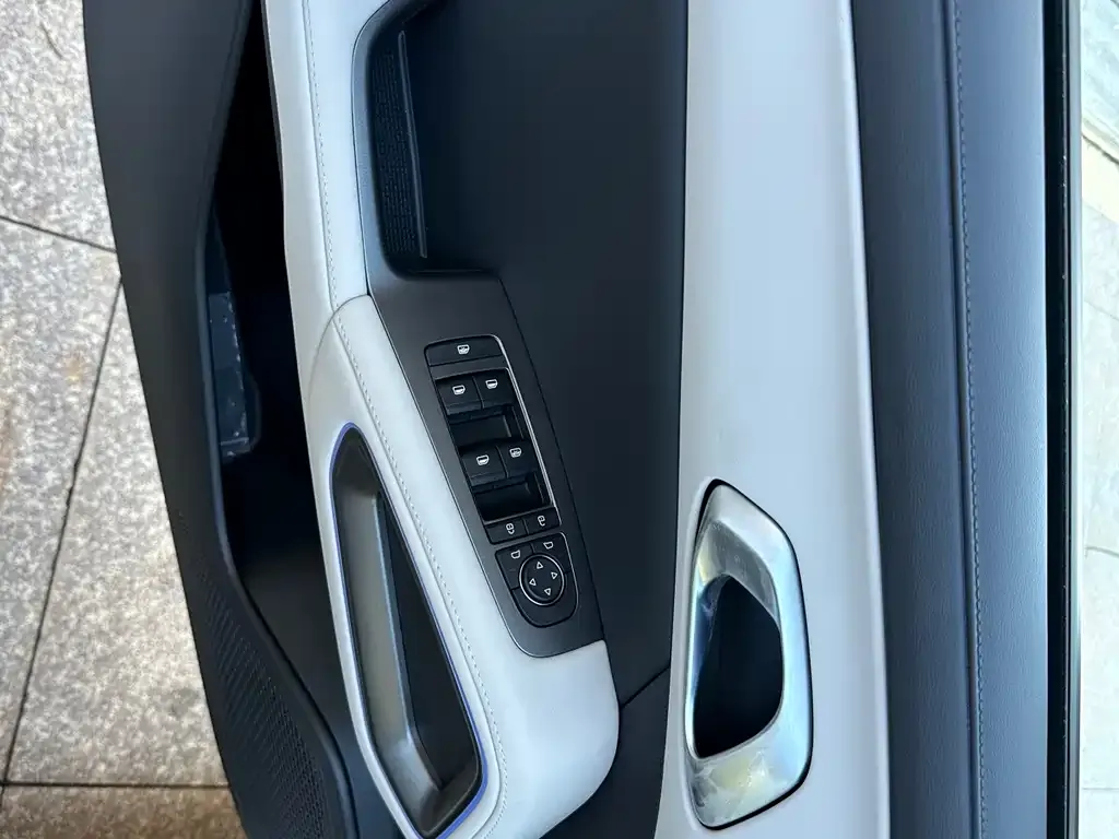 BYD Yuan UP 2025 из CN, фото 10