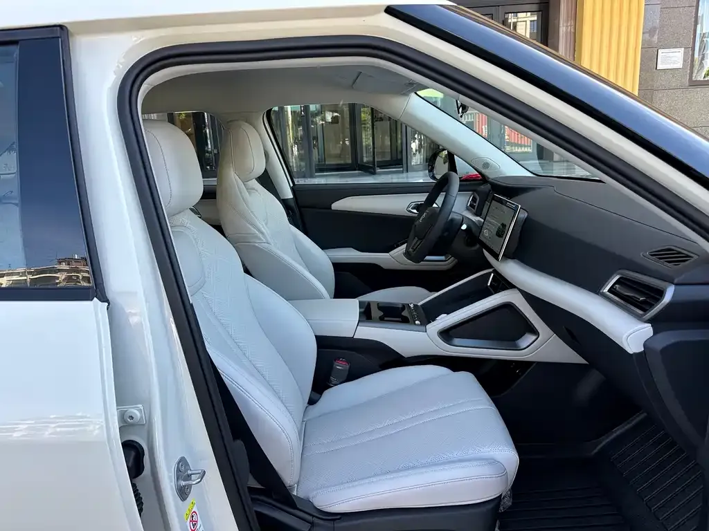 BYD Yuan UP 2025 из CN, фото 6