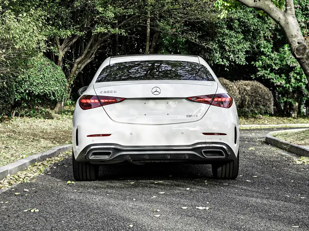 Mercedes-Benz C-Class — фото 10