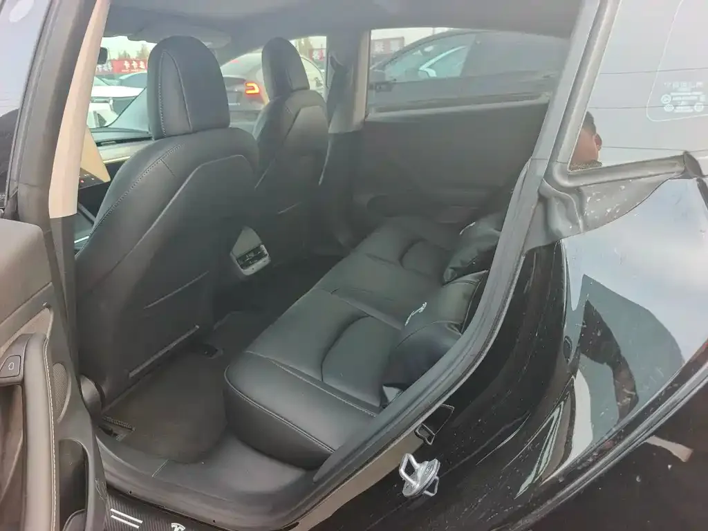 Tesla Model 3 2023 из CN, фото 10
