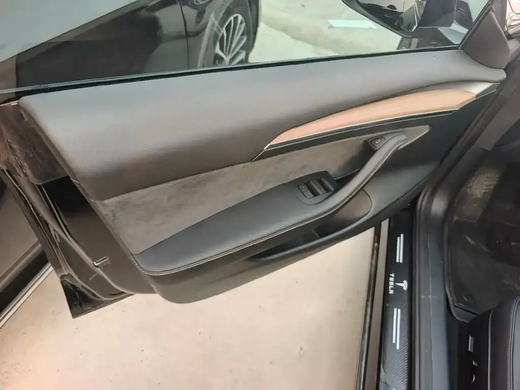 Tesla Model 3 2023 из CN, фото 6