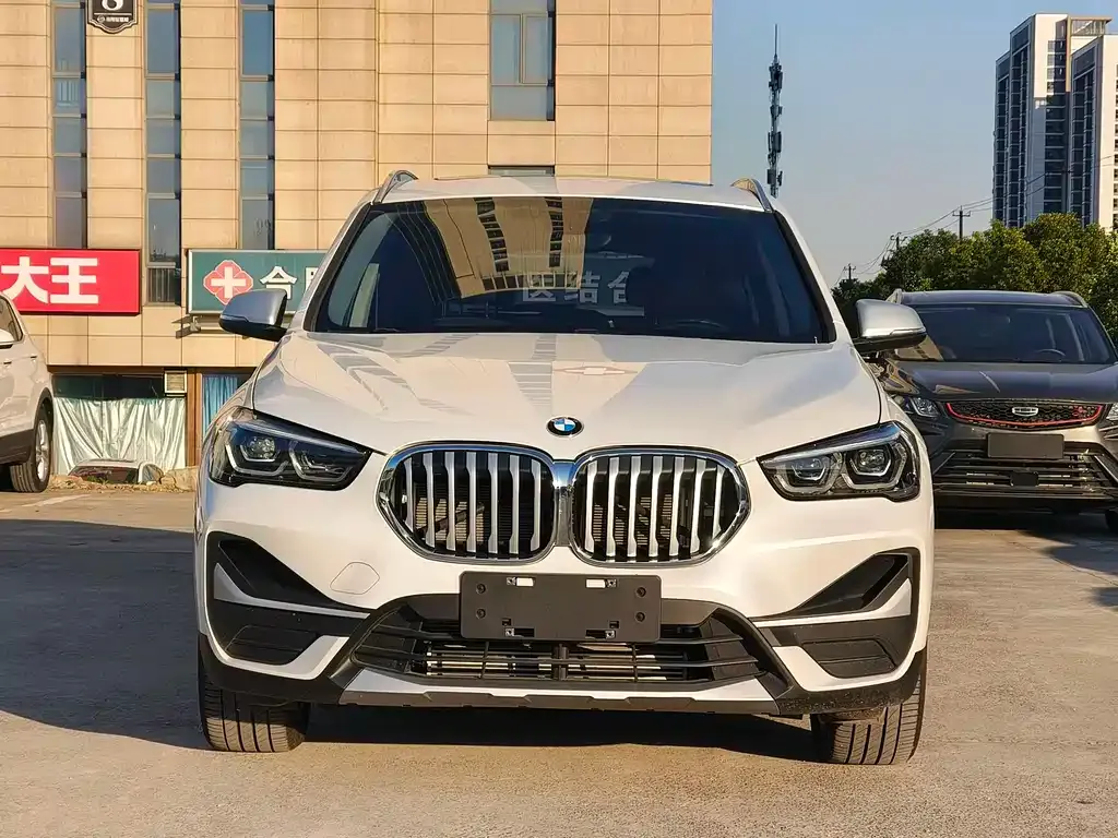 BMW X1 2022 из CN, фото 2