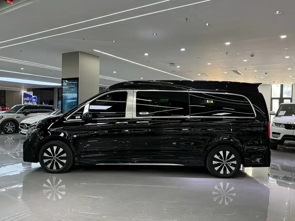 Mercedes-Benz Vito 2023 из CN, фото 3