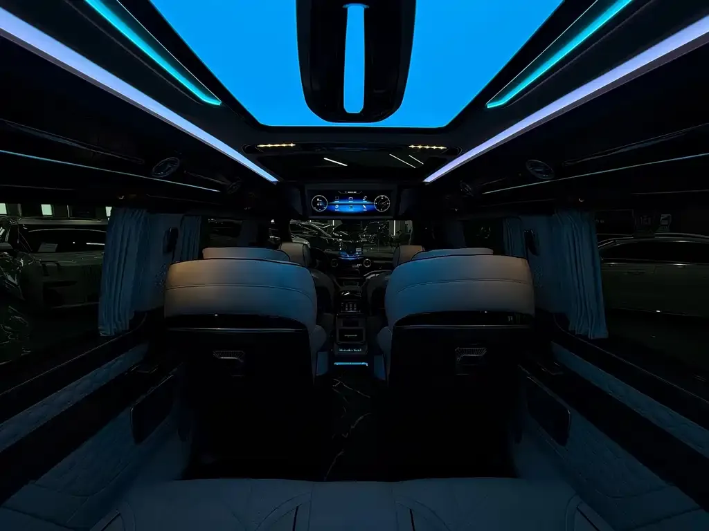 Mercedes-Benz Vito 2023 из CN, фото 8