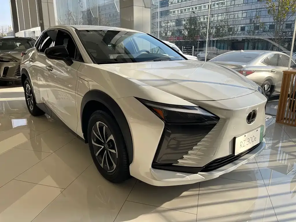 Lexus RZ 2023 из CN, фото 6
