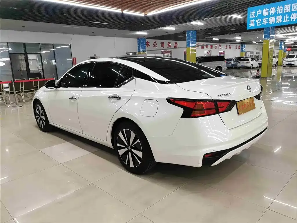 Nissan Teana 2021 из CN, фото 4