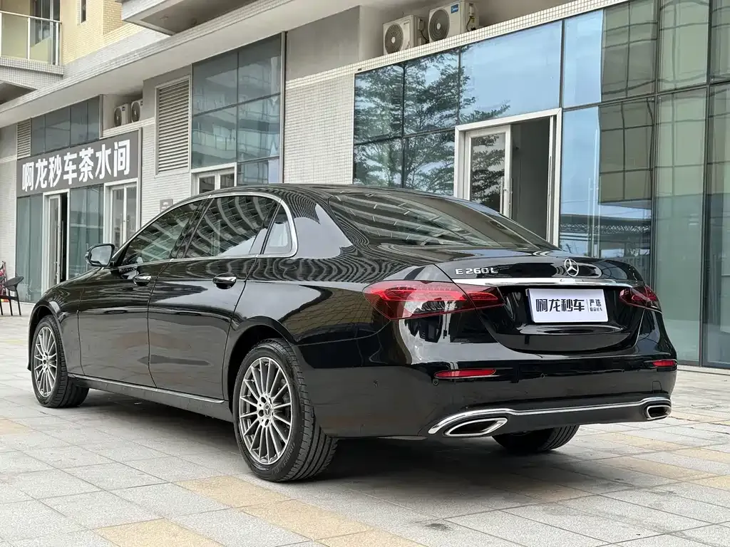 Mercedes-Benz E-Class 2023 из CN, фото 6