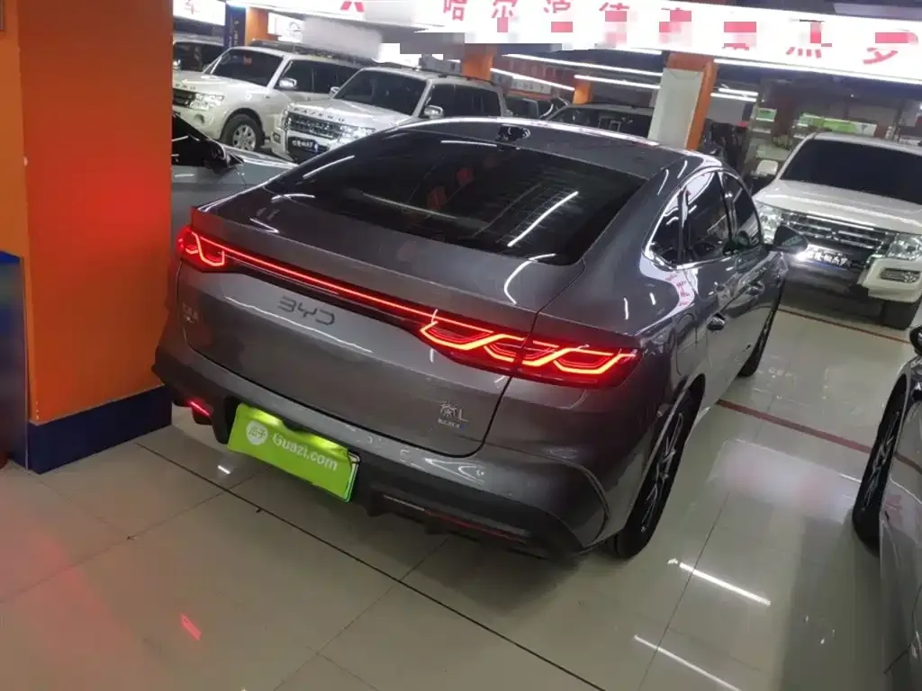 BYD Qin L — фото 7