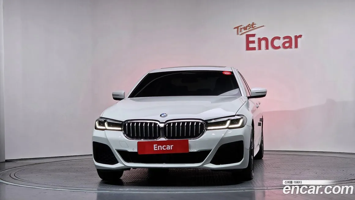 BMW 5-Series 2021 из KR, фото 3