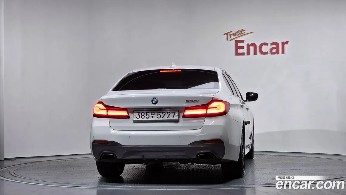 BMW 5-Series 2021 из KR, фото 4