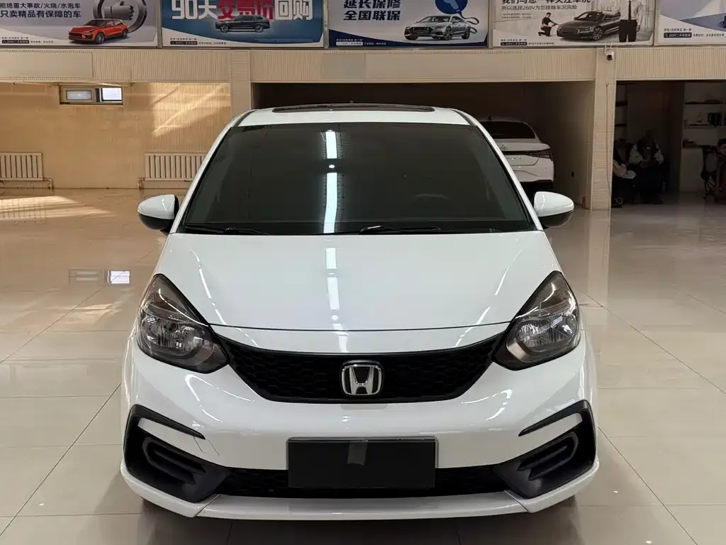 Honda Fit 2022 из CN, фото 2