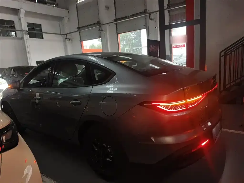BYD Seal 05 DM-i 2025 из CN, фото 5